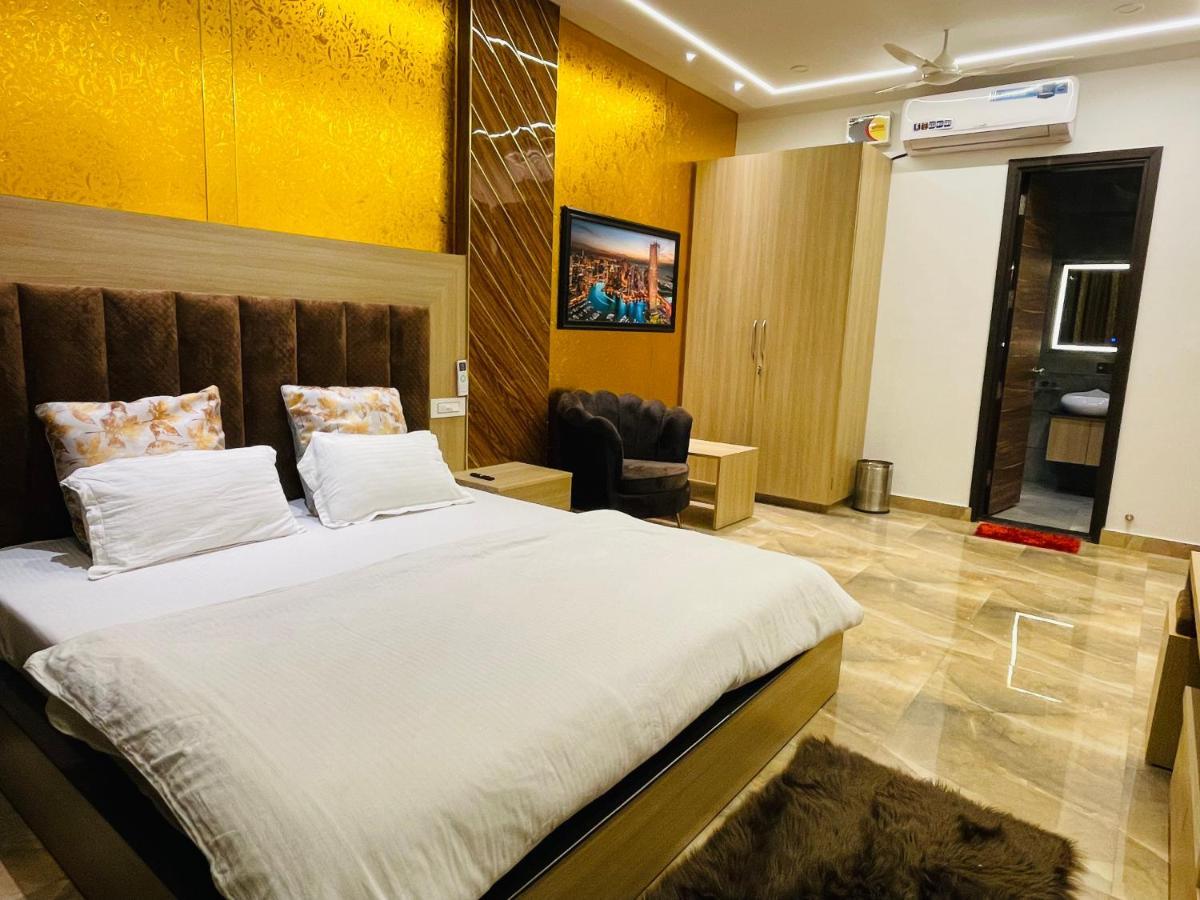 Holidayvilla & Suites Amritsar- Green Avenue ภายนอก รูปภาพ